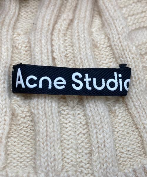 Acne studios（アクネ ストゥディオス）Acne studios (アクネ ストゥディオス) Cable Knit Beanie ベージュ サイズ:SIZE Freeの古着・服飾アイテム