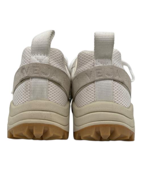 VEJA（ヴェジャ）VEJA (ヴェジャ) ローカットスニーカー アイボリー サイズ:23の古着・服飾アイテム