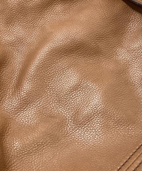 MIU MIU（ミュウミュウ）MIU MIU (ミュウミュウ) サイドリボンレザーバッグ ブラウンの古着・服飾アイテム