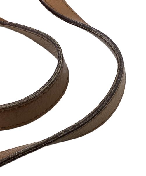 MIU MIU（ミュウミュウ）MIU MIU (ミュウミュウ) サイドリボンレザーバッグ ブラウンの古着・服飾アイテム