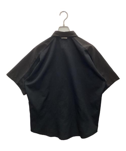 and wander（アンドワンダー）and wander (アンドワンダー) tech Short Sleeve shirt ブラック サイズ:SIZE 4の古着・服飾アイテム