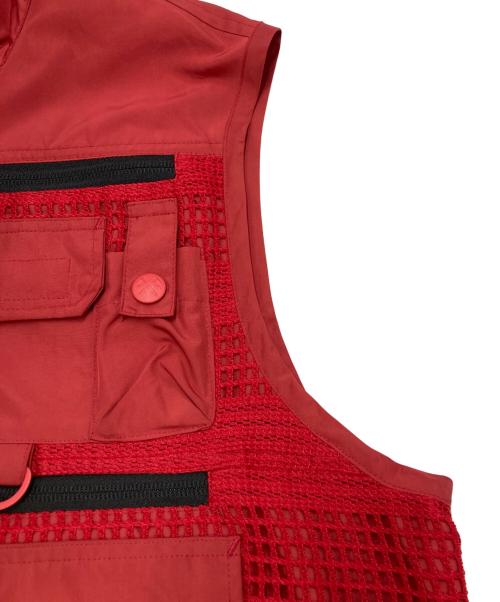 WHITE MOUNTAINEERING（ホワイトマウンテ二アニング）WHITE MOUNTAINEERING (ホワイトマウンテ二アニング) MESH CONTRASTED LUGGAGE VEST レッド サイズ:SIZE 1の古着・服飾アイテム