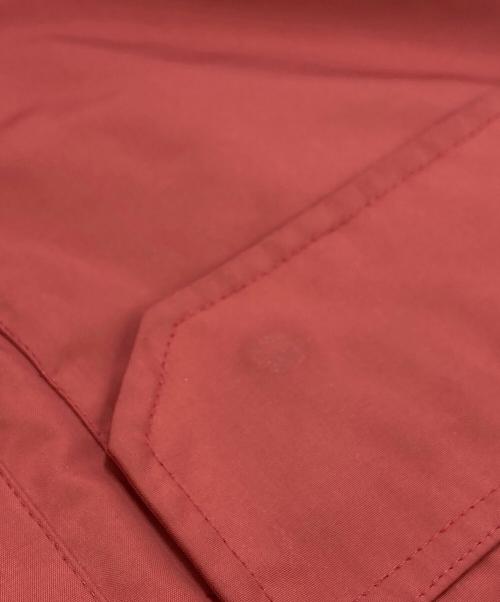 WHITE MOUNTAINEERING（ホワイトマウンテ二アニング）WHITE MOUNTAINEERING (ホワイトマウンテ二アニング) MESH CONTRASTED LUGGAGE VEST レッド サイズ:SIZE 1の古着・服飾アイテム