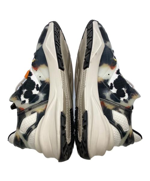 FENDI（フェンディ）FENDI (フェンディ) FLOWスニーカー ホワイト×ブラック サイズ:8の古着・服飾アイテム