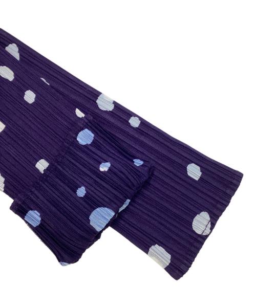 PLEATS PLEASE（プリーツプリーズ）PLEATS PLEASE (プリーツプリーズ) ドットプリーツトッパーカーディガン パープル×ホワイト サイズ:SIZE 4の古着・服飾アイテム