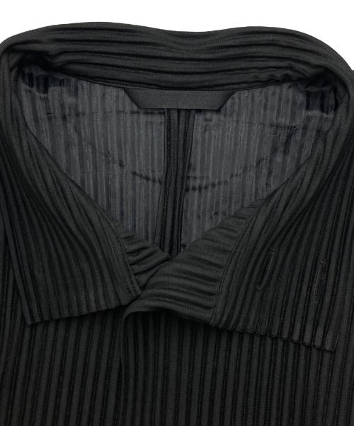 HOMME PLISSE ISSEY MIYAKE（オム プリッセ イッセイ ミヤケ）HOMME PLISSE ISSEY MIYAKE (オムプリッセ イッセイ ミヤケ) KITEプリーツコート ブラック サイズ:SIZE 1の古着・服飾アイテム