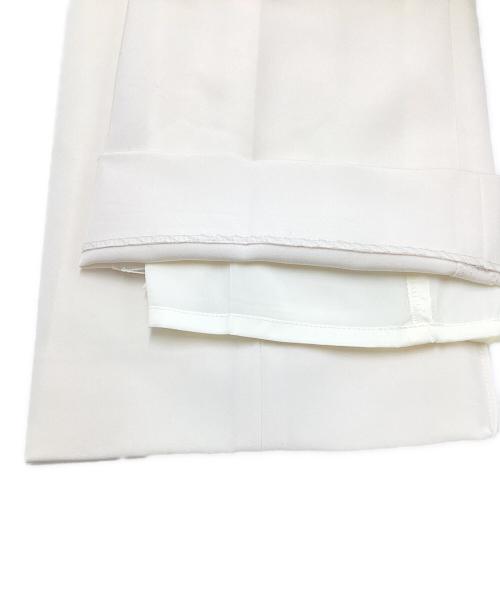 ANAYI（アナイ）ANAYI (アナイ) コンパクトストレッチテーパードパンツ ホワイト サイズ:SIZE 36の古着・服飾アイテム