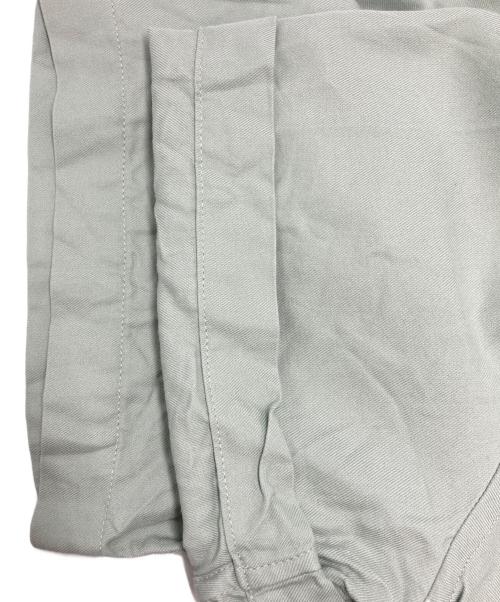 KITH（キス）KITH (キス) Silk Cotton Boxy Collared Overshirt オリーブ サイズ:SIZE Mの古着・服飾アイテム