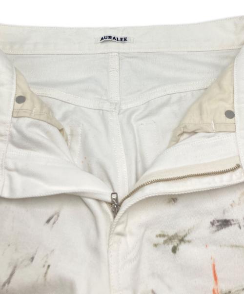 AURALEE（オーラリー）AURALEE (オーラリー) HARD TWIST DENIM HAND PAINTED 5P PANTS ホワイト サイズ:SIZE　25の古着・服飾アイテム