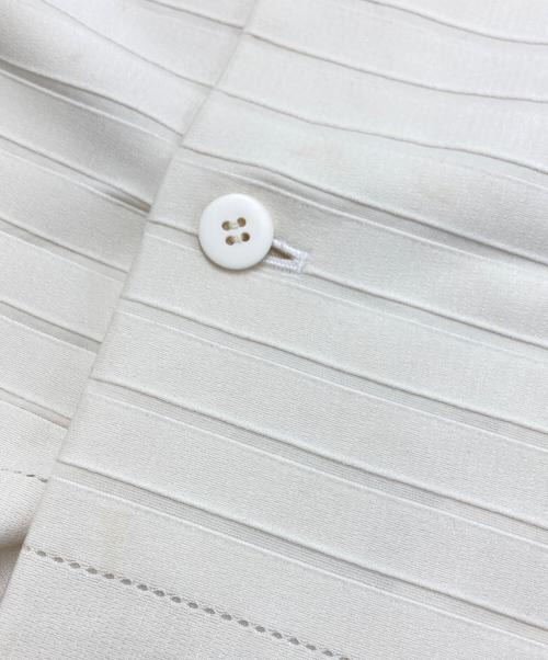 ISSEY MIYAKE（イッセイミヤケ）ISSEY MIYAKE (イッセイミヤケ) 2Bジャケット アイボリー サイズ:SIZE 2の古着・服飾アイテム