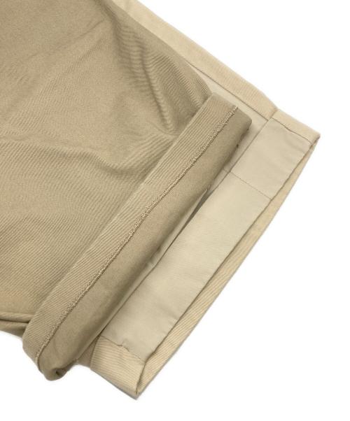 VALENTINO（ヴァレンティノ）VALENTINO (ヴァレンティノ) バイカラーハーフパンツ ベージュ サイズ:SIZE 48の古着・服飾アイテム