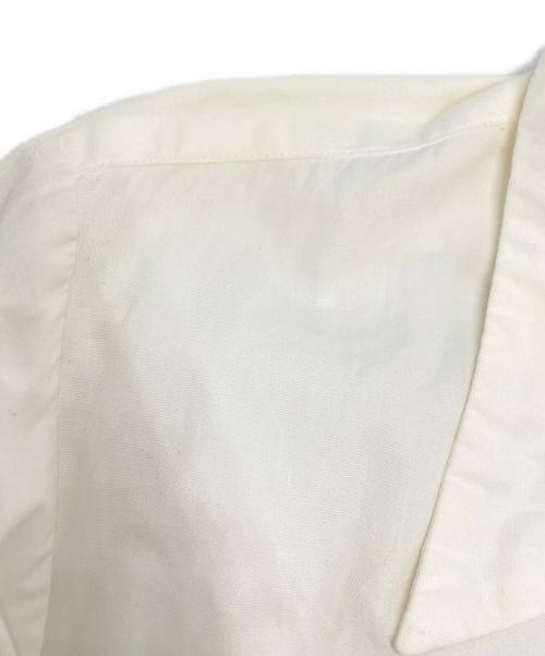 ATLAST & CO（アットラスト）ATLAST & CO (アットラスト) オープンカラー長袖シャツ ホワイト サイズ:SIZE 16の古着・服飾アイテム