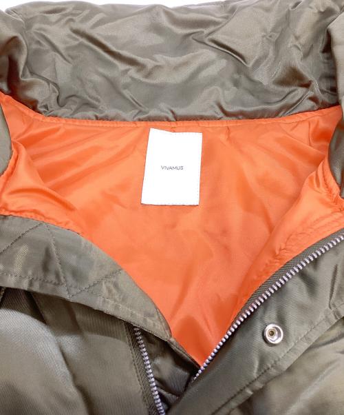 VIVAMUS（ヴィヴァムス）VIVAMUS (ヴィヴァムス) ハイネックショートMA-1 カーキ サイズ:SIZE Freeの古着・服飾アイテム