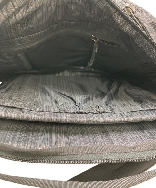 ARC'TERYX（アークテリクス）ARC'TERYX (アークテリクス) Blade 6 Backpack ブラック サイズ:実寸サイズをご参照下さい。の古着・服飾アイテム