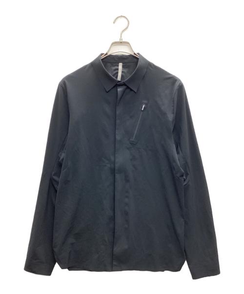 ARC'TERYX VEILANCE（アークテリクス ヴェイランス）ARC'TERYX VEILANCE (アークテリクス ヴェイランス) METRE LS SHIRT ブラック サイズ:SIZE XSの古着・服飾アイテム