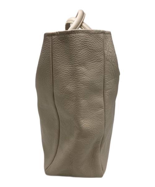 YOUNG & OLSEN The DRYGOODS STORE（ヤングアンドオルセン ザ ドライグッズストア）YOUNG & OLSEN The DRYGOODS STORE (ヤングアンドオルセン ザ ドライグッズストア) レザートートバッグ ベージュ サイズ:不明の古着・服飾アイテム