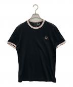 RAF SIMONS×FRED PERRYラフシモンズ×フレッドペリー）の古着「トリムTシャツ」｜ブラック×ピンク