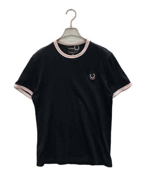 RAF SIMONS（ラフシモンズ）RAF SIMONS (ラフシモンズ) FRED PERRY (フレッドペリー) トリムTシャツ ブラック×ピンク サイズ:SIZE Sの古着・服飾アイテム