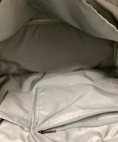 PORTER（ポーター）PORTER (ポーター) petite robe noire (プティローブノアー) トートバッグ シルバー サイズ:不明の古着・服飾アイテム