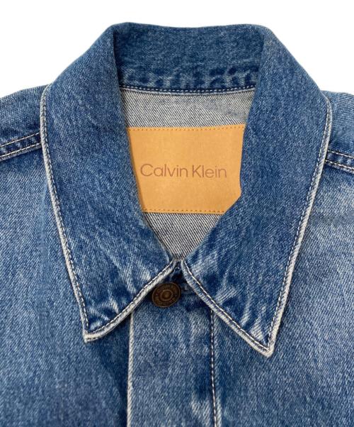 Calvin Klein（カルバンクライン）Calvin Klein (カルバンクライン) Classic Trucker Jacket インディゴ サイズ:Mの古着・服飾アイテム