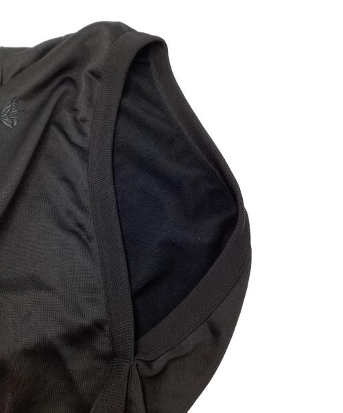 Needles（ニードルズ）Needles (ニードルズ) Sleeveless Tee ブラック サイズ:SIZE Mの古着・服飾アイテム