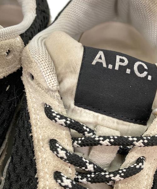 A.P.C.（アーペーセー）A.P.C. (アーペーセー) ローカットスニーカー ブラック サイズ:24の古着・服飾アイテム