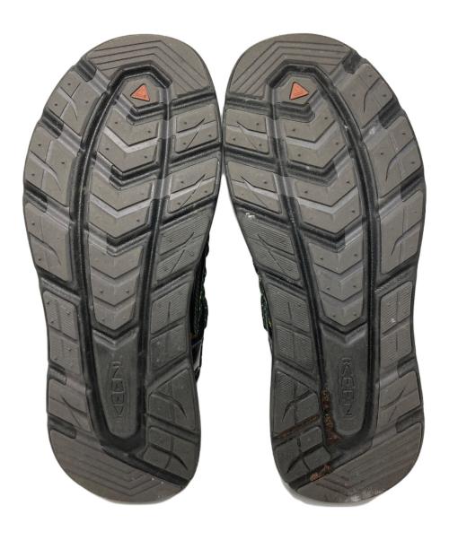 KEEN（キーン）KEEN (キーン) FAF(Fake as flowers) (フェイクアスフラワーズ) UNEEK WK -WIK CAMO ブラック×グリーン サイズ:SIZE US8の古着・服飾アイテム