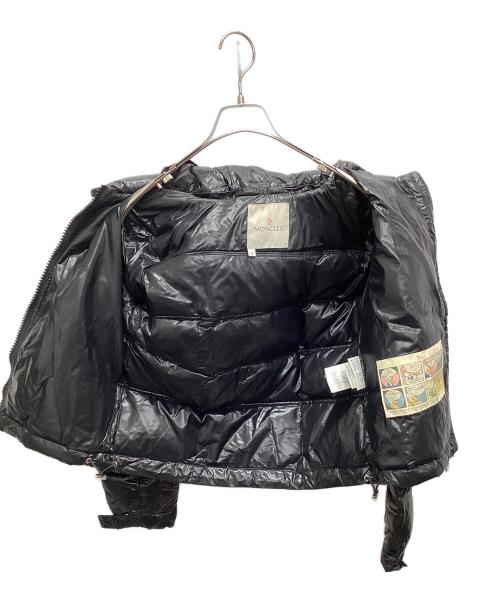 MONCLER（モンクレール）MONCLER (モンクレール) CHENEダウンジャケット ブラックの古着・服飾アイテム