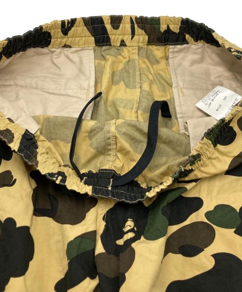 A BATHING APE（ア ベイシング エイプ）A BATHING APE (ア ベイシング エイプ) 1st Camo 2-in-1 Cargo グリーン×イエロー サイズ:SIZE Lの古着・服飾アイテム