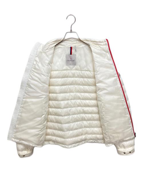 MONCLER（モンクレール）MONCLER (モンクレール) Benamou GIUBBOTTO ホワイト サイズ:SIZE 2の古着・服飾アイテム