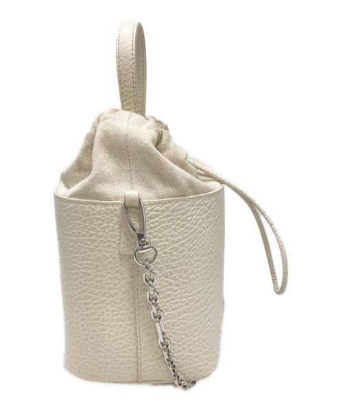 Maison Margiela（メゾンマルジェラ）Maison Margiela (メゾンマルジェラ) 5AC バケットバッグ アイボリー サイズ:実寸サイズをご参照下さい。の古着・服飾アイテム