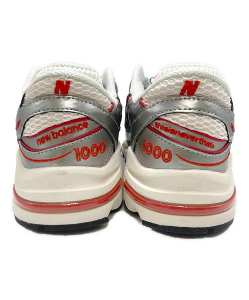 NEW BALANCE（ニューバランス）NEW BALANCE (ニューバランス) thisisneverthat (ディスイズネバーザット) スニーカー シルバー×レッド サイズ:US10の古着・服飾アイテム