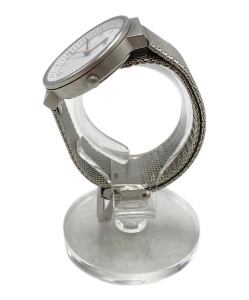 BRAUN（ブラウン）BRAUN (ブラウン) 腕時計 ホワイトの古着・服飾アイテム