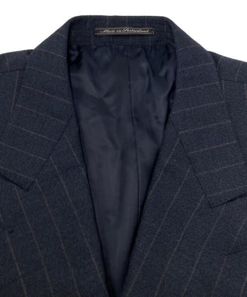 ERMENEGILDO ZEGNA（エルメネジルド・ゼニア）Ermenegildo Zegna (エルメネジルド・ゼニア) BARNEYS NEWYORK (バーニーズ・ニューヨーク) ウールストライプダブルジャケット ネイビー サイズ:SIZE 48の古着・服飾アイテム
