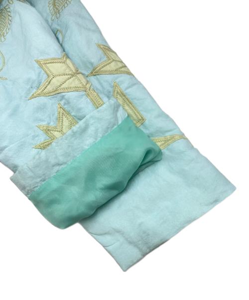 amok（アモク）amok (アモク) FLOWER QUILT JACKET スカイブルー サイズ:SIZE Sの古着・服飾アイテム