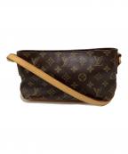LOUIS VUITTONルイ ヴィトン）の古着「ショルダーポーチ」｜ベージュ×ブラウン