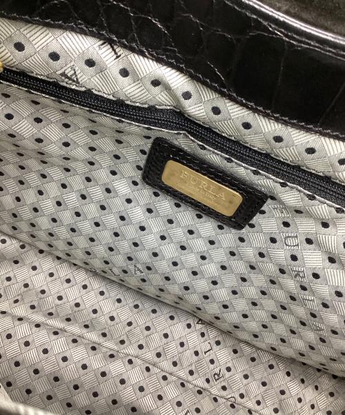 FURLA（フルラ）FURLA (フルラ) 型押しハンドバッグ ブラックの古着・服飾アイテム