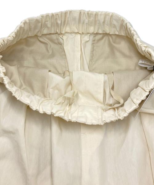 SALON adam et rope'（サロンアダムエロペ）SALON adam et rope' (サロンアダムエロペ) ウォーターリぺレントイージーカービーパンツ ベージュ サイズ:SIZE Mの古着・服飾アイテム