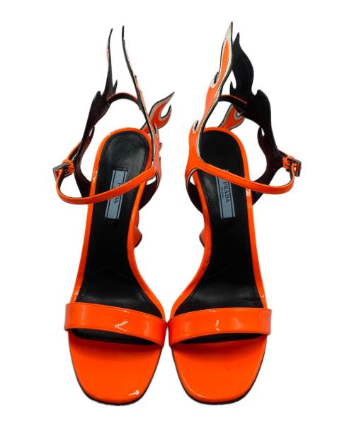 PRADA（プラダ）PRADA (プラダ) フレイムパテントレザーサンダル オレンジ サイズ:SIZE 40の古着・服飾アイテム