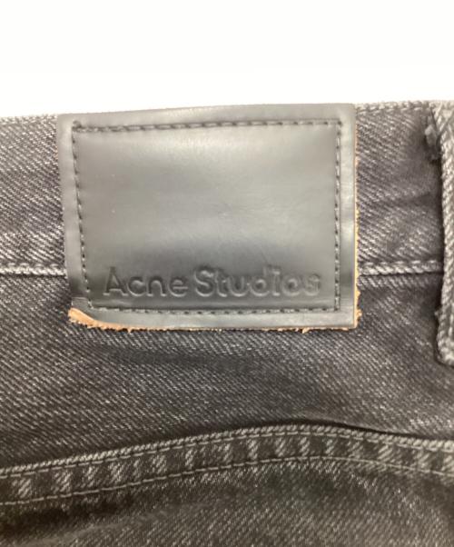 Acne studios（アクネ ストゥディオス）Acne studios (アクネ ストゥディオス) レギュラーフィットジーンズ - 2022F ブラック サイズ:SIZE 27/30の古着・服飾アイテム