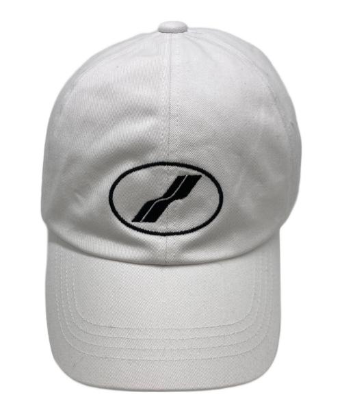 WE11DONE（ウェルダン）WE11DONE (ウェルダン) ロゴ刺繍キャップ ホワイト サイズ:Freeの古着・服飾アイテム