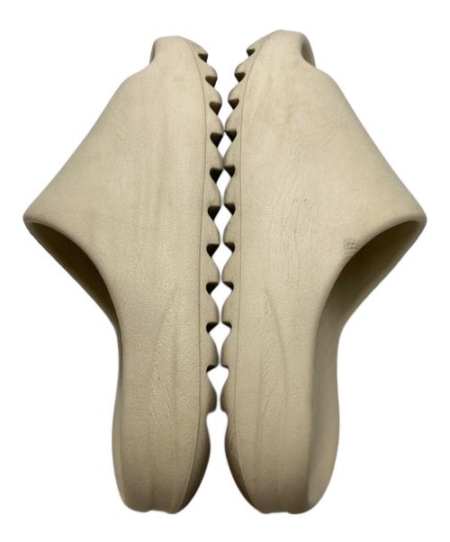 adidas（アディダス）adidas (アディダス) YEEZY SLIDE ベージュ サイズ:US 9の古着・服飾アイテム