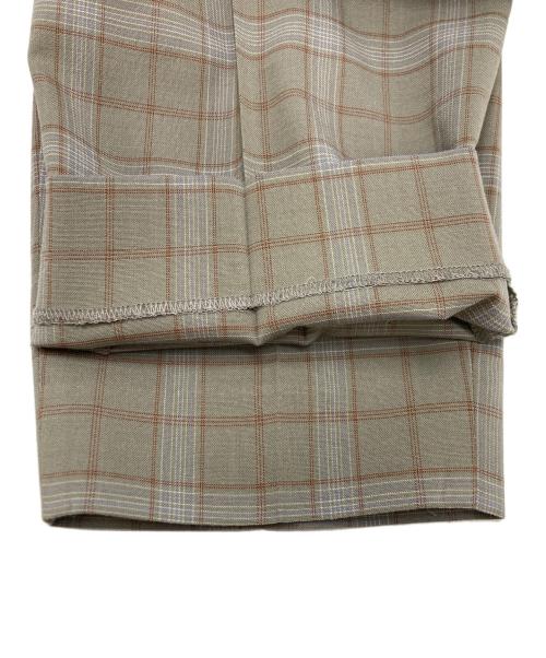 MAISON SPECIAL（メゾンスペシャル）MAISON SPECIAL (メゾンスペシャル) チェックセットアップスーツ ベージュ サイズ:SIZE 44の古着・服飾アイテム
