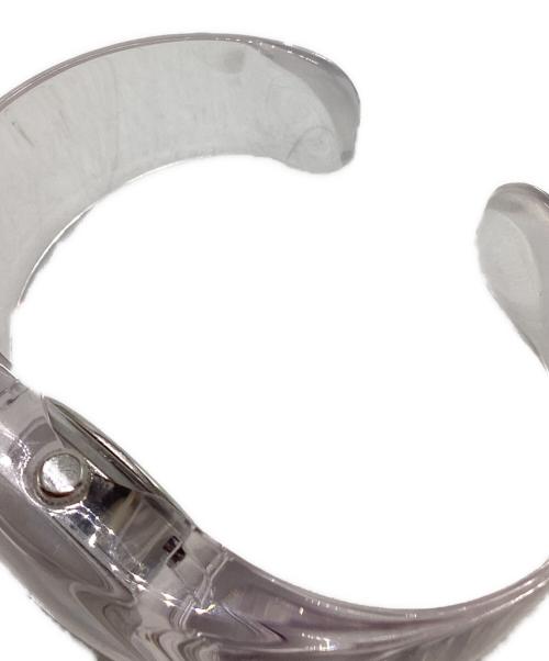 ISSEY MIYAKE（イッセイミヤケ）ISSEY MIYAKE (イッセイミヤケ) バングルウォッチ シルバー サイズ:不明の古着・服飾アイテム