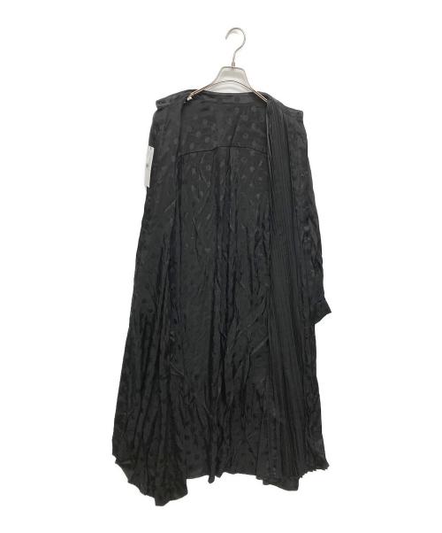 SUM1 STYLE（スミスタイル）SUM1 STYLE (スミスタイル) ドット ランダムプリーツ ブラック サイズ:SIZE Freeの古着・服飾アイテム