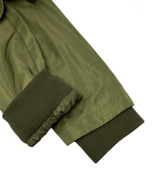 SUM1 STYLE（スミスタイル）SUM1 STYLE (スミスタイル) ボアブルゾン付き3WAY馬刺繍コート カーキ サイズ:SIZE FREEの古着・服飾アイテム