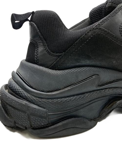 BALENCIAGA（バレンシアガ）BALENCIAGA (バレンシアガ) TRIPLE S ブラック サイズ:SIZE 41の古着・服飾アイテム