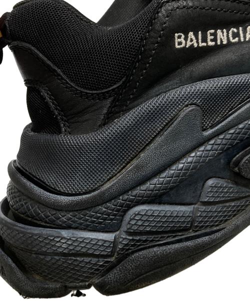 BALENCIAGA（バレンシアガ）BALENCIAGA (バレンシアガ) TRIPLE S ブラック サイズ:SIZE 41の古着・服飾アイテム