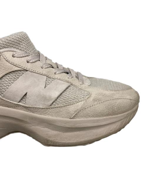 NEW BALANCE（ニューバランス）NEW BALANCE (ニューバランス) スニーカー ベージュ サイズ:SIZE US9の古着・服飾アイテム