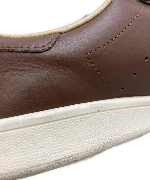 adidas（アディダス）adidas (アディダス) NEIGHBORHOOD (ネイバーフッド) STAN SMITH.NBHD /CL-SNEAKER ブラウン サイズ:SIZE US9の古着・服飾アイテム